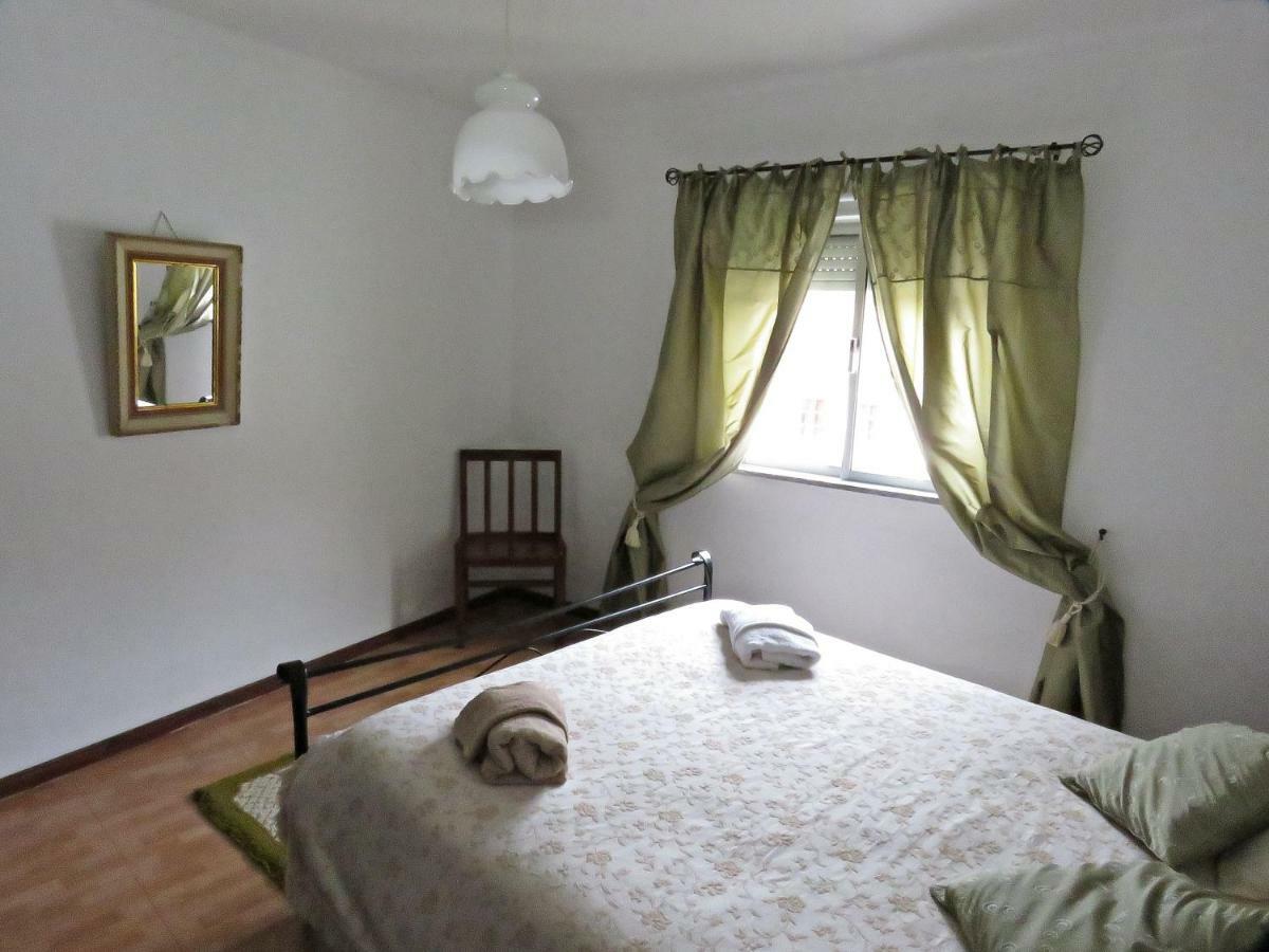 Casa Eira Do Povo Villa Vale de Colmeias ภายนอก รูปภาพ